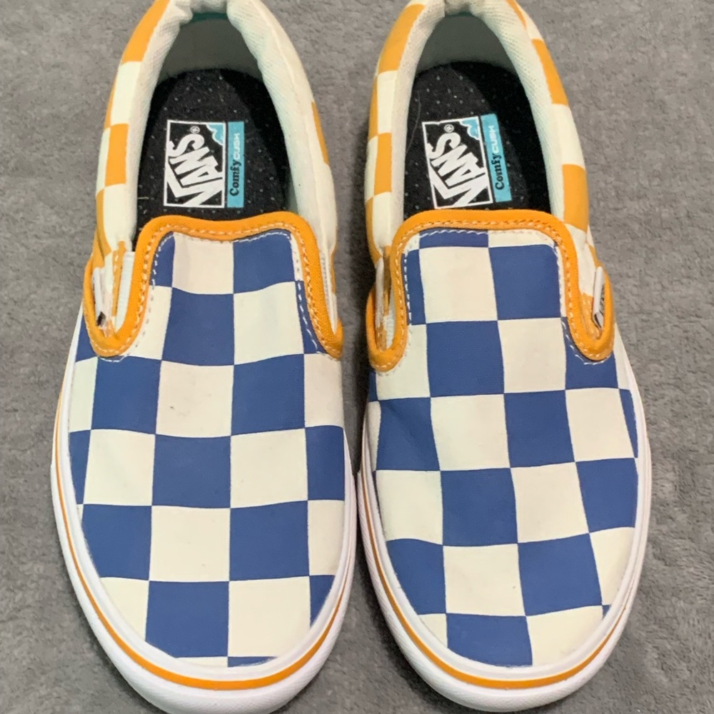 Little kids vans slip on size 2.5